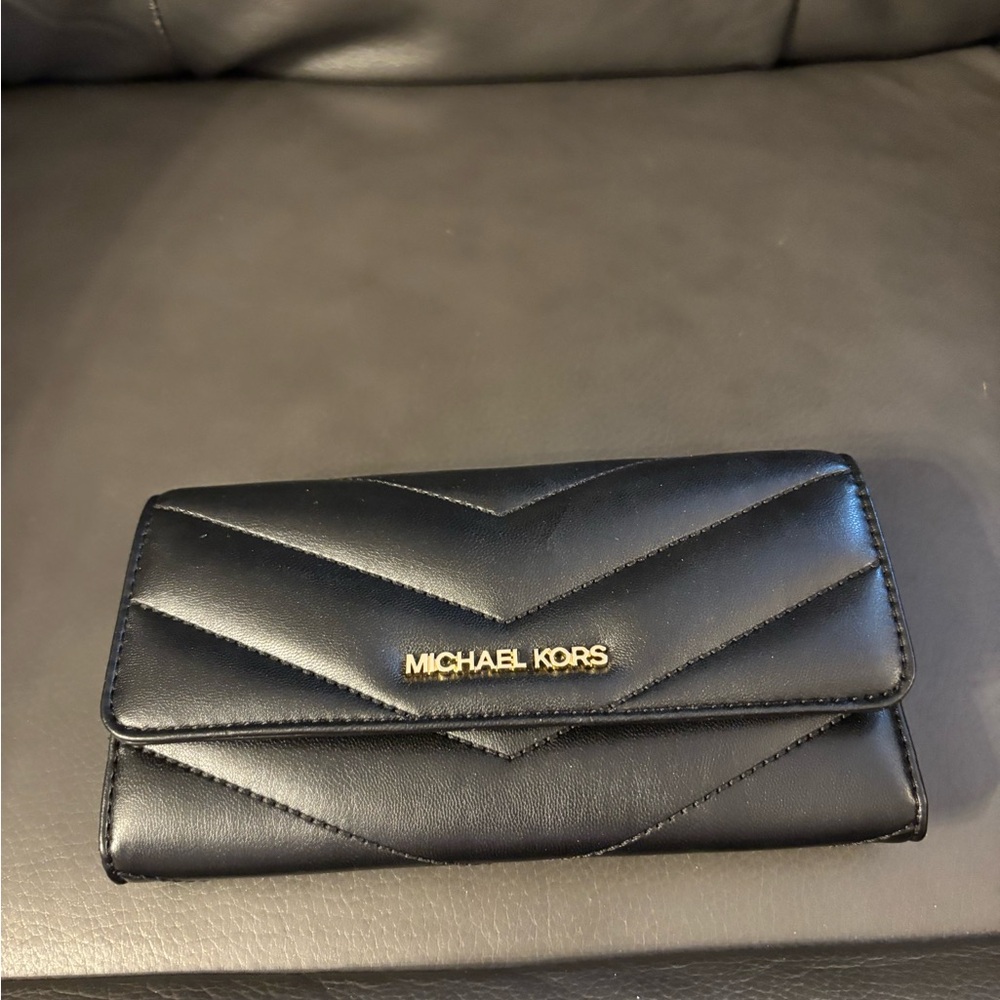 Michael Kors Black Calf Skin Wallet